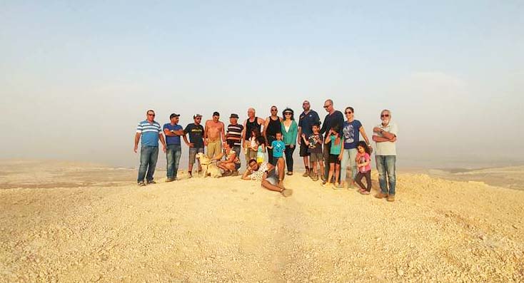 קובץ:נעים 9.jpg