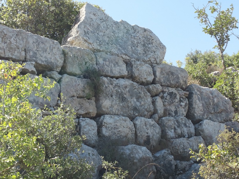 קובץ:חירבת א ראס חומה.jpg