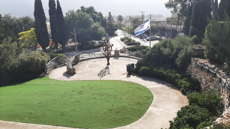 קובץ:2022-04-19T16 51 36.904391217954.jpg