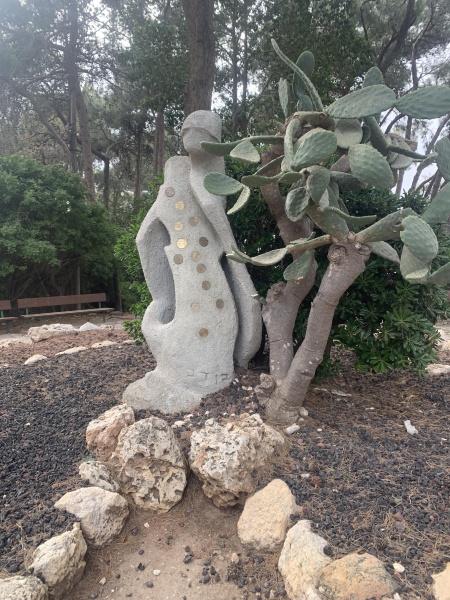 קובץ:2022-04-30T16 28 05.201426147473.jpg