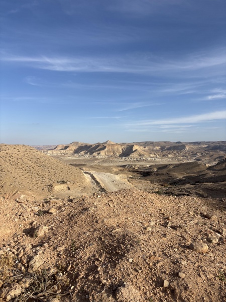 קובץ:2025-04-15T17 36 49.721957807868.jpg