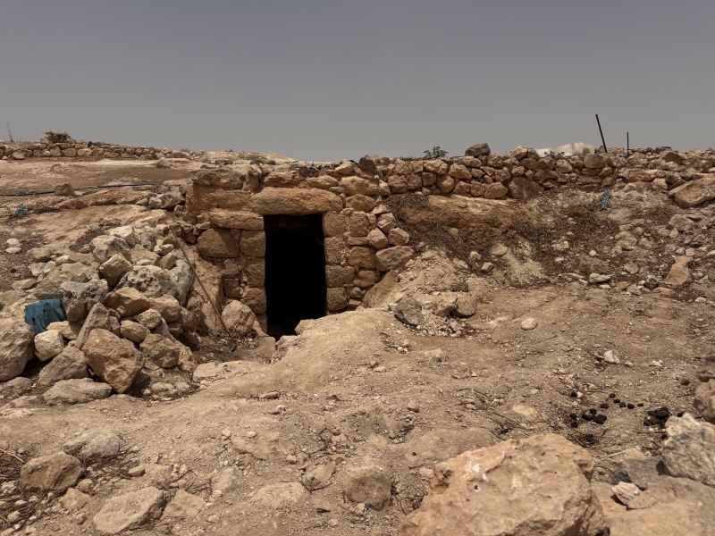 קובץ:2025-07-01T12 07 14.147329885462.jpg