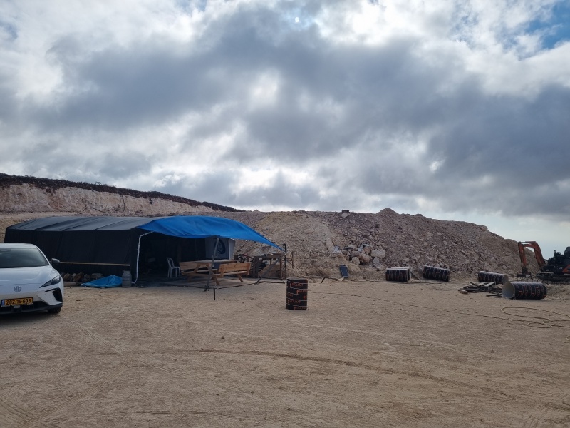 קובץ:2025-08-01T08 09 48.84035436138.jpg