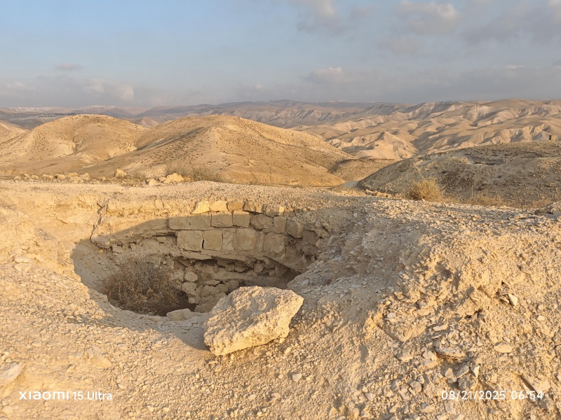 קובץ:2025-08-21T06 54 13.385942791784.jpg
