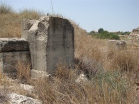 Concrete stands near A-Luban train line 1 (Large).jpg