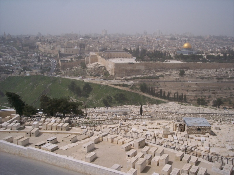 קובץ:Mt-Olives-view.JPG