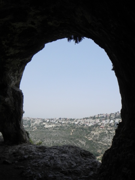 קובץ:OranitCave2.JPG